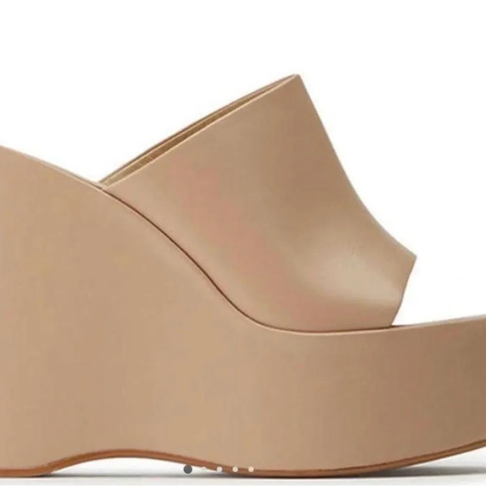 Tony Bianco Nude Platform Wedges - Picture 2 of 2